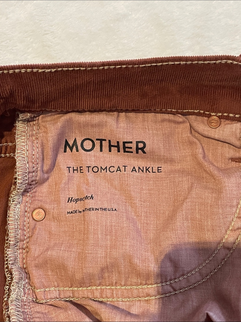 MOTHER THE TOMCAT ANKLE Corduroy Pants size: 32 burnt orange color - Picture 14 of 16
